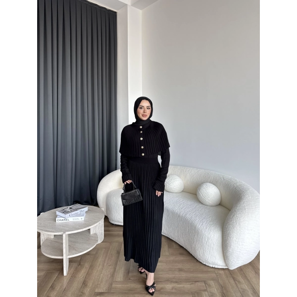 Piliseli Triko Elbise - Siyah