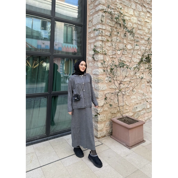 Sara Etekli Triko Takım - Gri