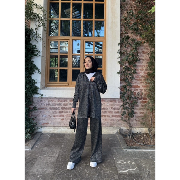 Simli Fermuarlı Triko Takım - Siyah