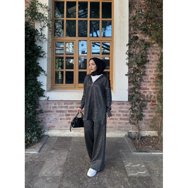 Simli Fermuarlı Triko Takım - Siyah