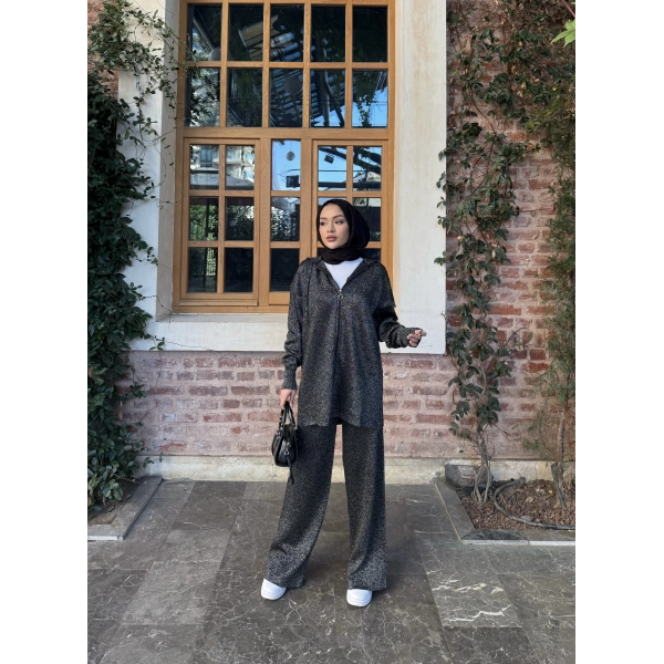 Simli Fermuarlı Triko Takım - Siyah