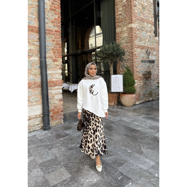 Şinda Leopar Detaylı Takım - Beyaz