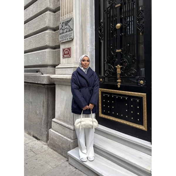 Soyla Zra Mont - Lacivert