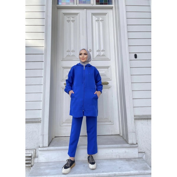 Ura Krep Takım - Saks