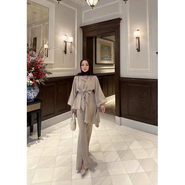 Werner Takım - Bej - ÖN SİPARİŞ 15 GÜN İÇİNDE GELİCEKTİR