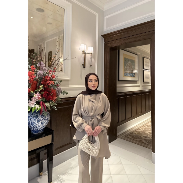 Werner Takım - Bej - ÖN SİPARİŞ 15 GÜN İÇİNDE GELİCEKTİR