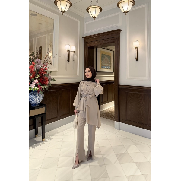 Werner Takım - Bej - ÖN SİPARİŞ 15 GÜN İÇİNDE GELİCEKTİR