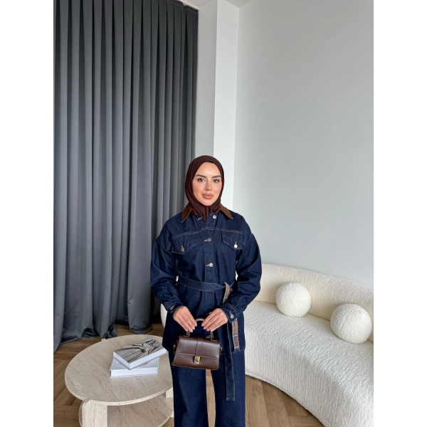 Yaka Detaylı Kot Takım