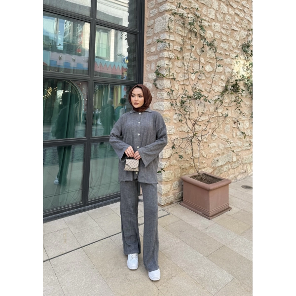 Zeyn Düğmeli Triko Takım - Gri