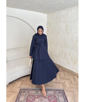 Belden Oturtmalı Etekli Takım - Lacivert