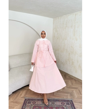 Belden Oturtmalı Etekli Takım - Pembe