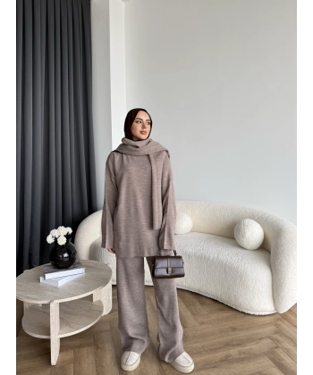 Mb- Berly Atkı Detay Triko Takım - Vizon