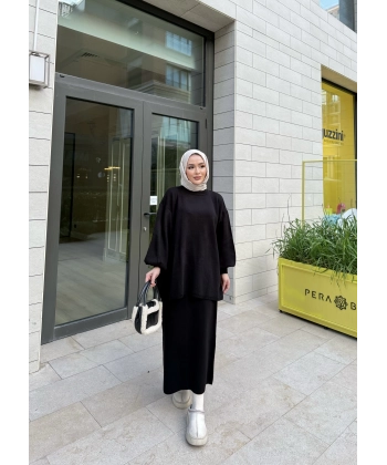 Nes Balon Kol Etekli Triko Takım - Siyah