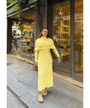 Nes Yaka Triko Elbise - Sarı