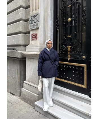 Soyla Zra Mont - Lacivert