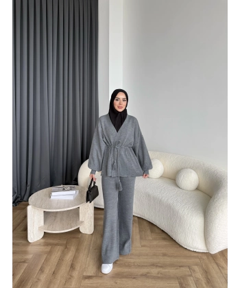 Sursula Ön Bağlamalı Triko Takım - Gri