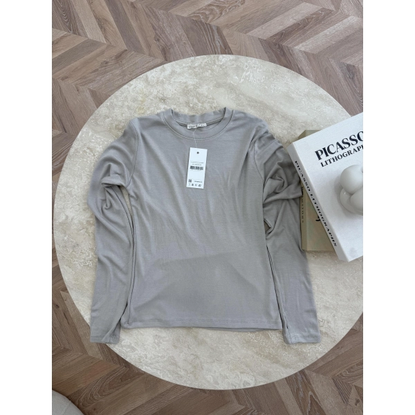 Muadil Düz Uzun Kollu İçlik - Bej