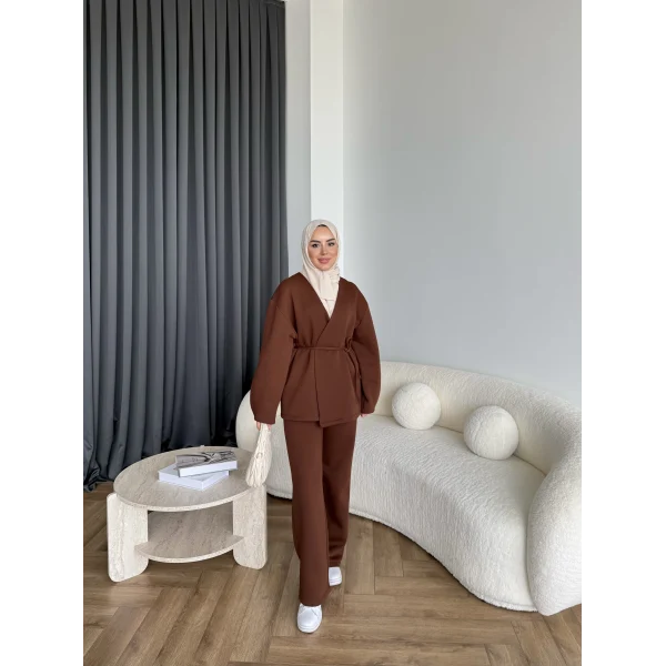 3 İplik Bağlamalı Takım - Kahve