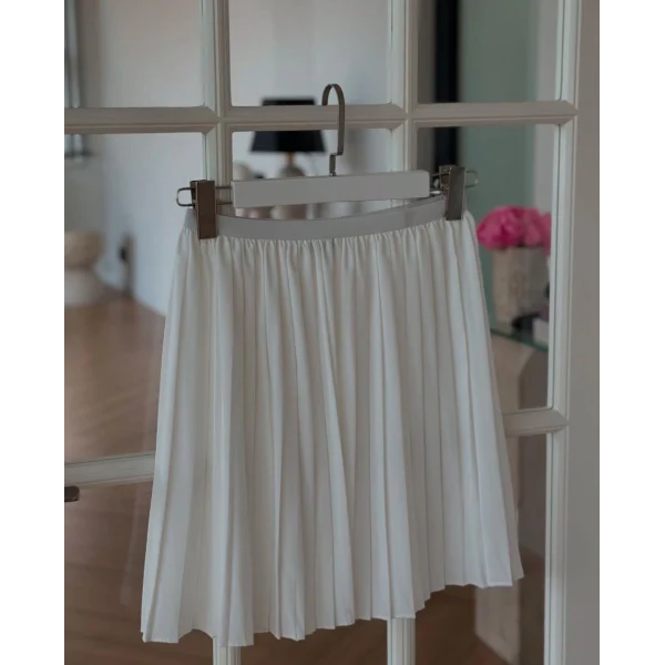 Alt Kısmı Fırfırlı Beli Lastikli İçlik - Beyaz