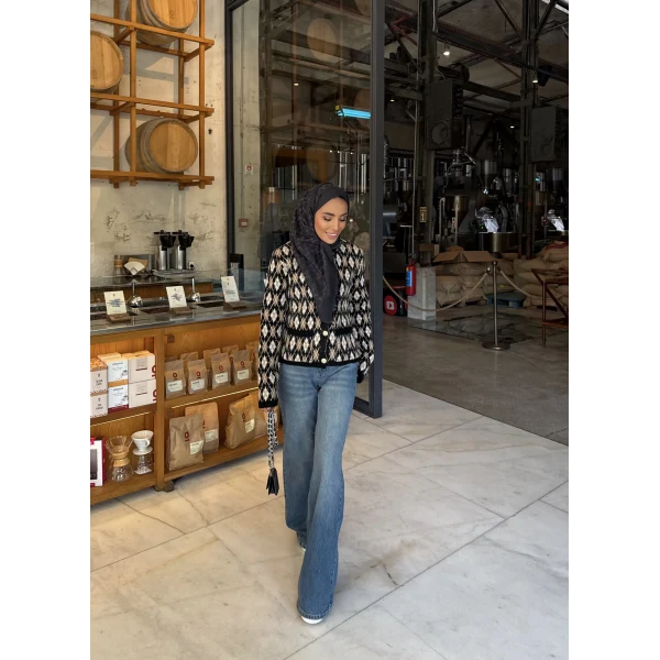 Baklava Desen Hırka - Siyah