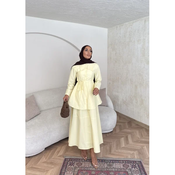Belden Oturtmalı Etekli Takım - Sarı