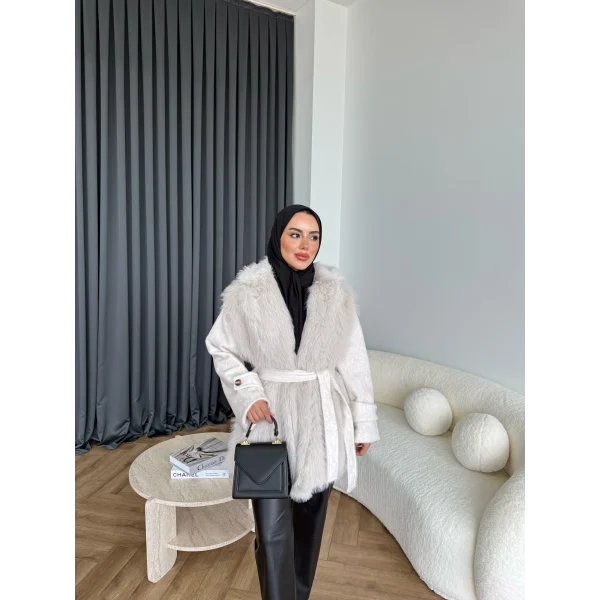 Belsane Kürk Mont - Bej