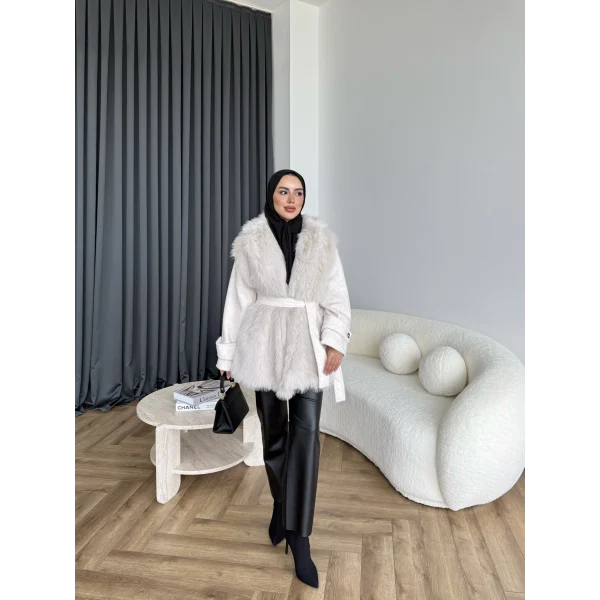 Belsane Kürk Mont - Bej