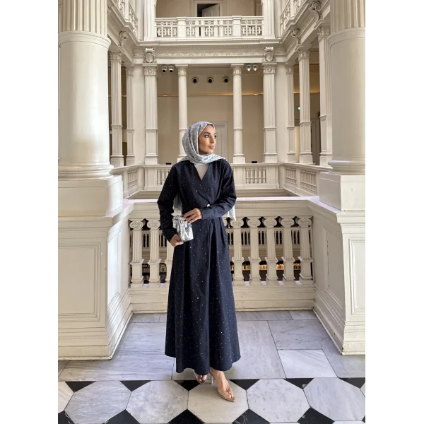 Beria Taşlı Elbise