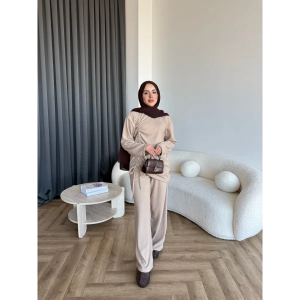 Btç-Özdet Yan Büzgülü Takım - Bej