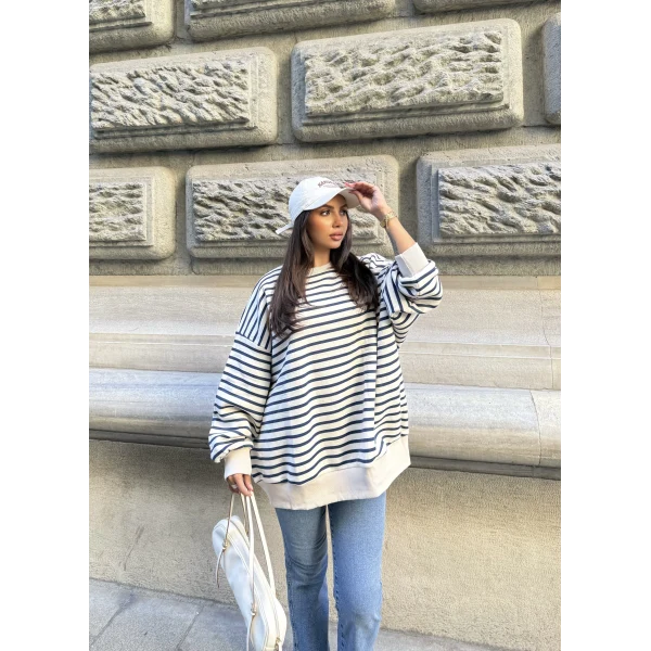 Çizgili Sweatshırt - Beyaz-Lacivert