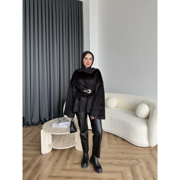 Darlan Tüylü Kazak - Siyah