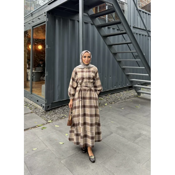 Doria Kareli Elbise - Acı Kahve