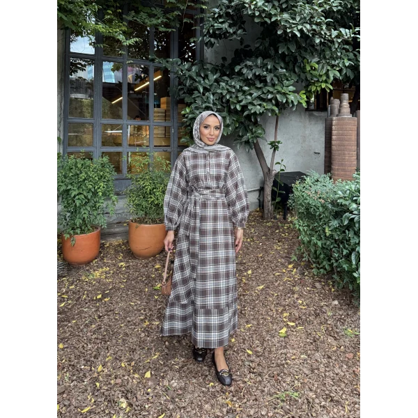 Doria Kareli Elbise - Kahve - ÖN SİPARİŞ