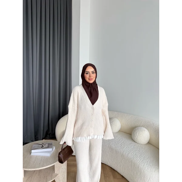 Elenor Düğmeli Triko Takım - Bej