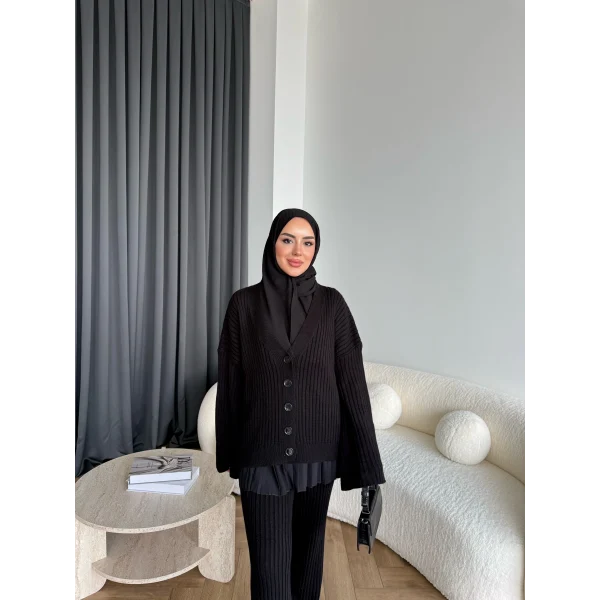 Elenor Düğmeli Triko Takım - Siyah