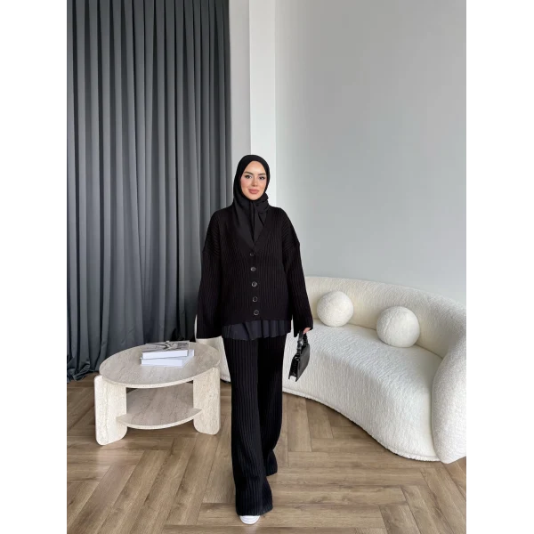 Elenor Düğmeli Triko Takım - Siyah