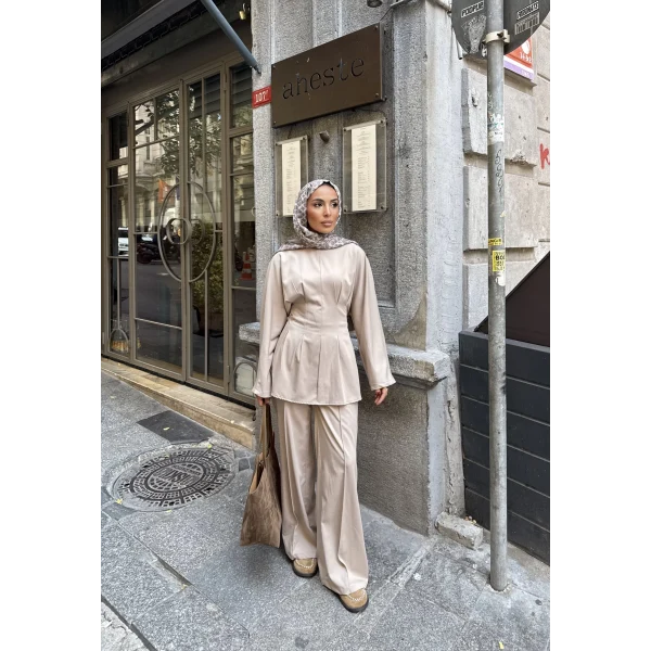 Esil Krep Takım - Bej