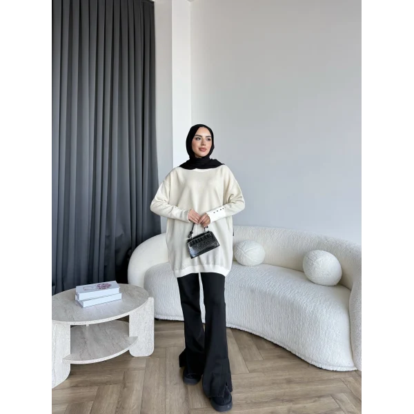 Evar Simli Kolu Düğmeli Triko Kazak - Bej