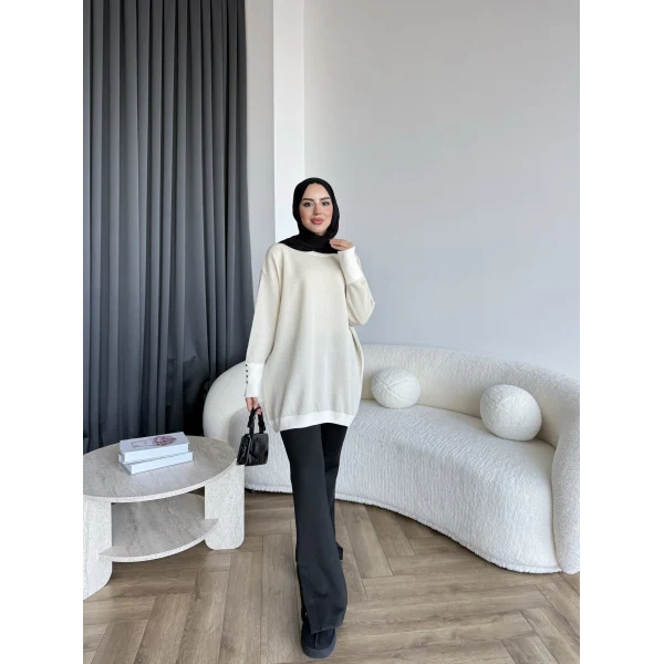 Evar Simli Kolu Düğmeli Triko Kazak - Bej