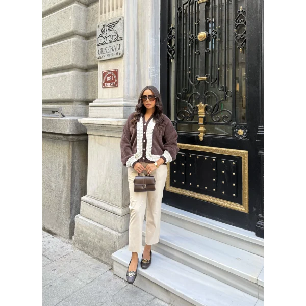 Fırfır Detaylı Peluş Hırka - Kahve