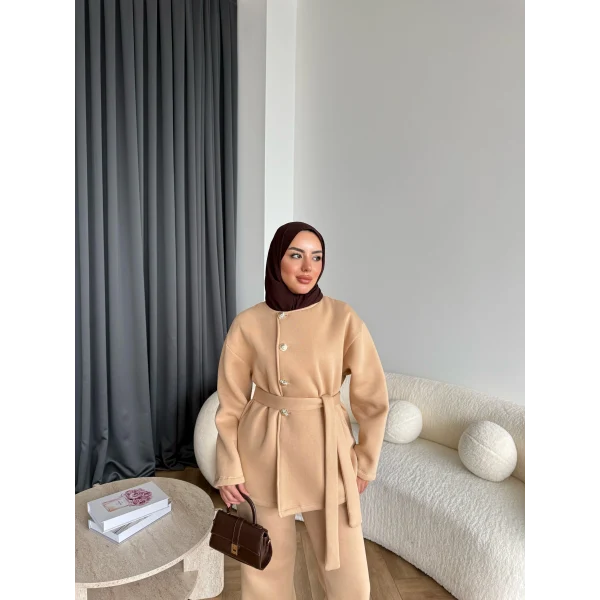 Gold Düğmeli 3 İplik Takım - Krem