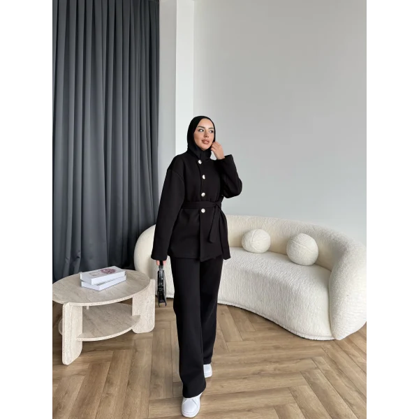 Gold Düğmeli 3 İplik Takım - Siyah