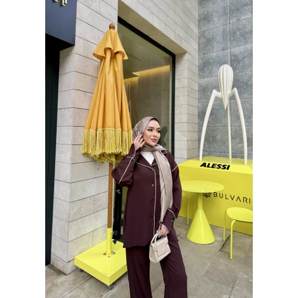 Gold Düğmeli Biyeli Takım - Kahve