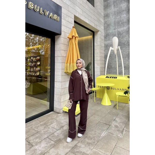 Gold Düğmeli Biyeli Takım - Kahve