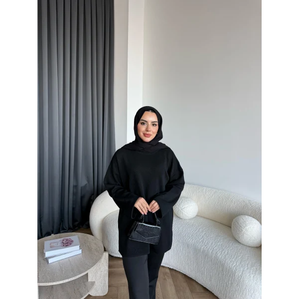 Gülsy Kol Detay Simli Triko Kazak - Siyah