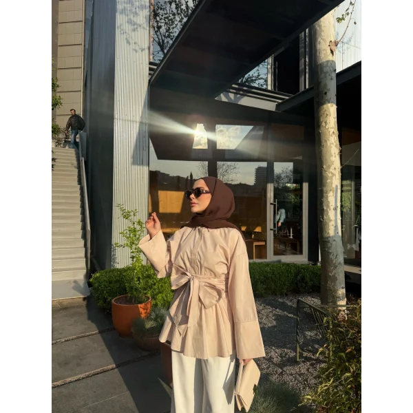 Helino Kuşaklı Gömlek - Bej