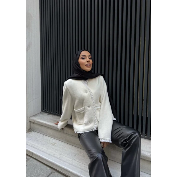 İnci Şerit Detaylı Kürk Ceket - Beyaz