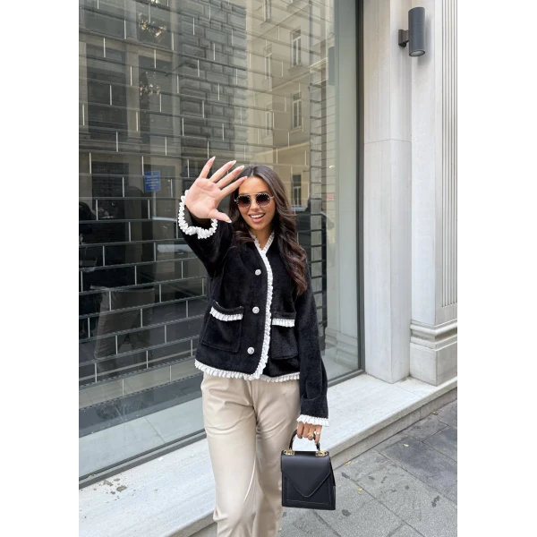 İnci Şerit Detaylı Kürk Ceket - Siyah