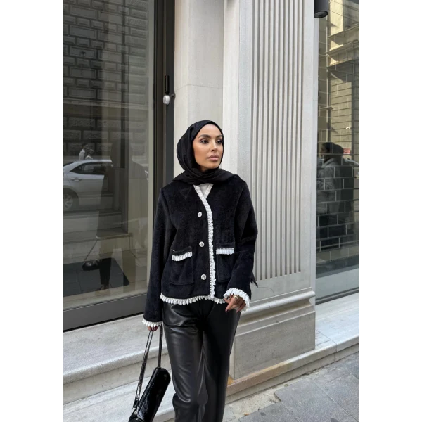 İnci Şerit Detaylı Kürk Ceket - Siyah