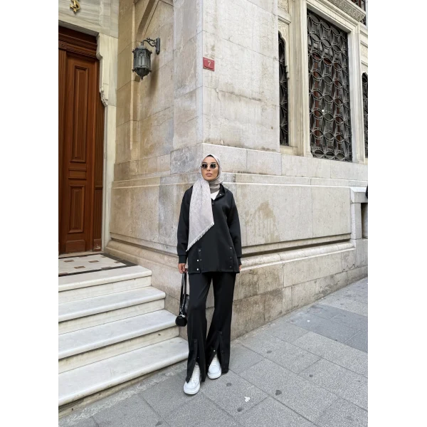 Kamar Düğmeli Takım - Siyah